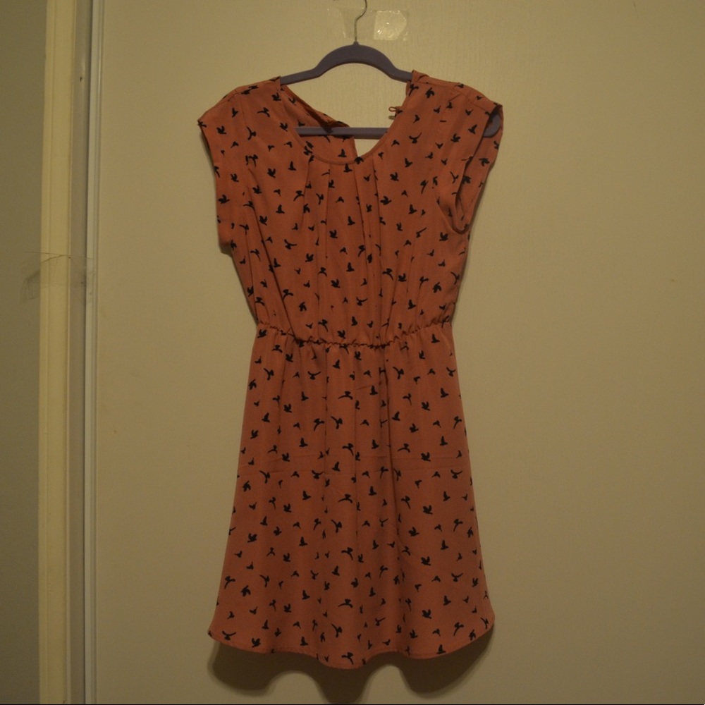 Women’s dress